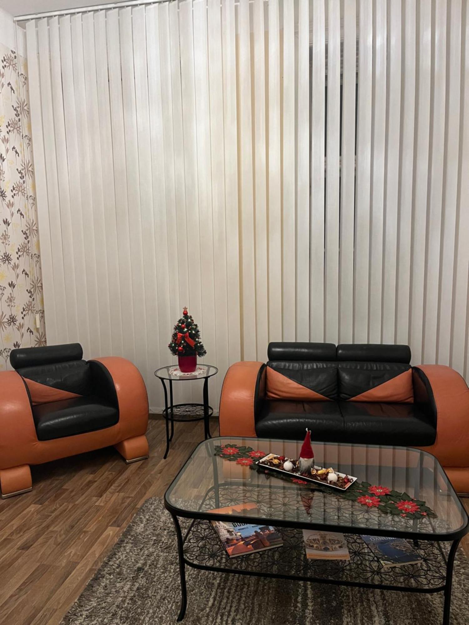 בודפשט Pyvo Street Home With Balcony By Nw מראה חיצוני תמונה
